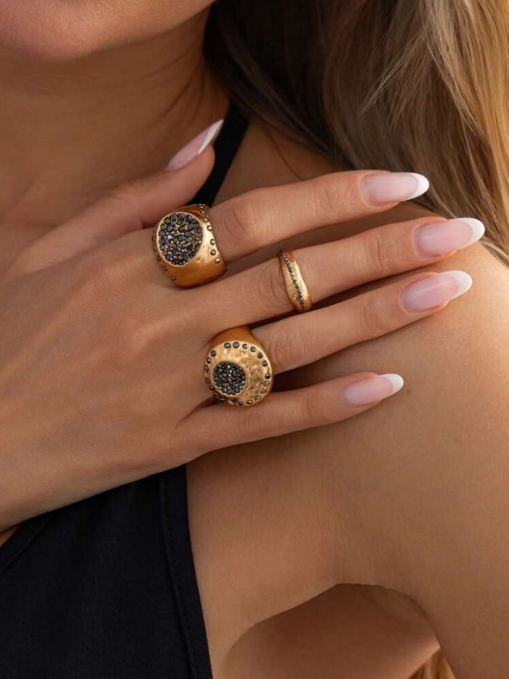 Obsidian Onyx Pavé Luxury Gold Signet Ring